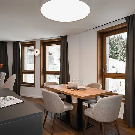 Appartement Duplex Plein Sud à Village - 4 Pers - Pieds Des Pistes, Balcons, Parking, Casier à Skis - Fr-1-631-73